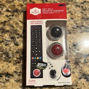 Set of 2 Remote Finders
